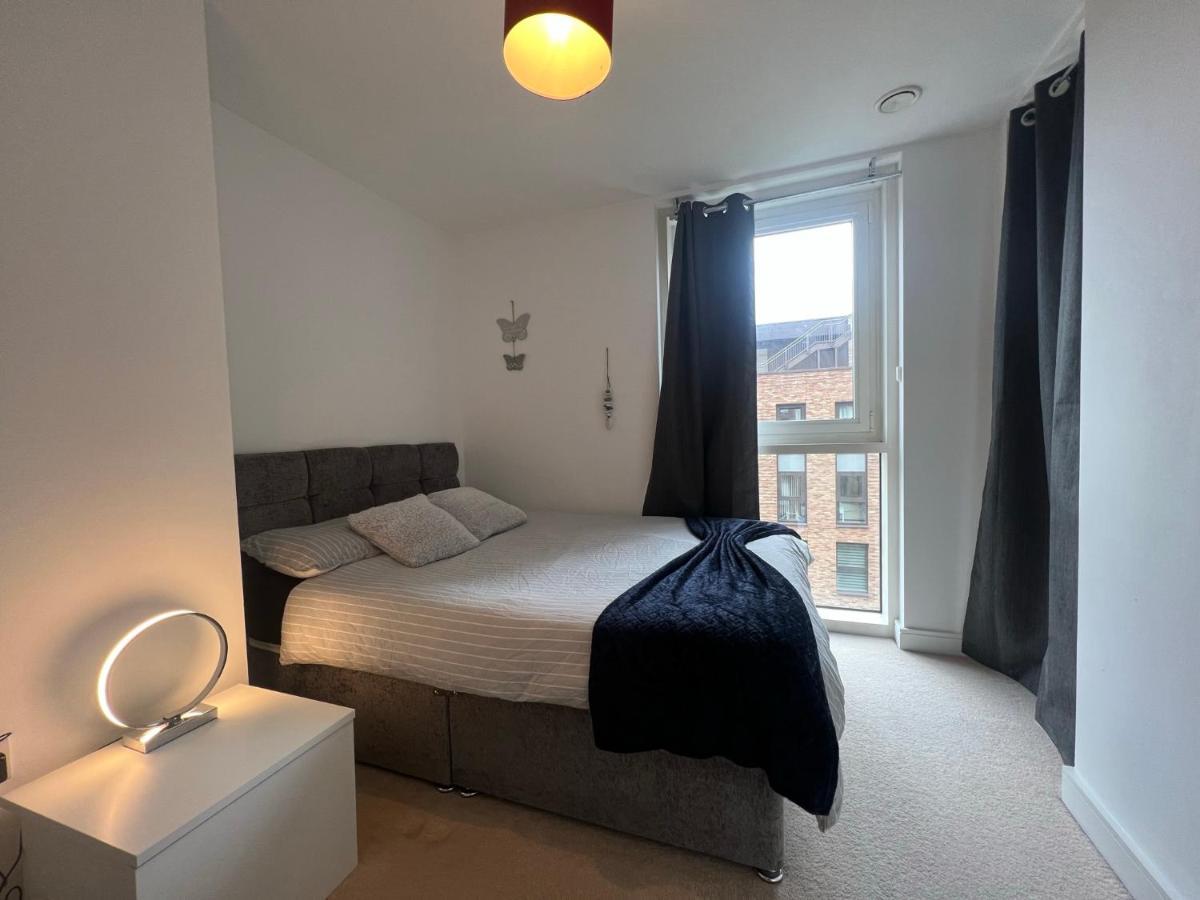 Modern 2Br 2Ba Apt Wparking Sleeps 6 Comfortably Londýn Exteriér fotografie